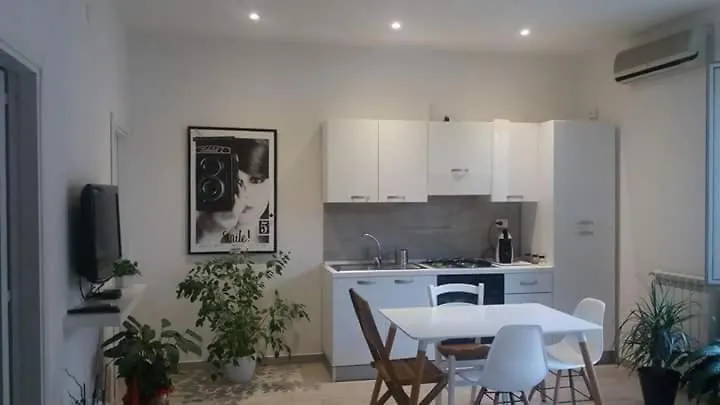 Palermo Inn Apartment Frühstückspension